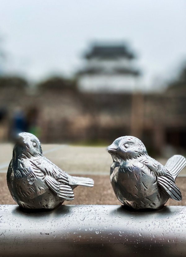 Découvrez des sculptures en métal uniques pour votre espace