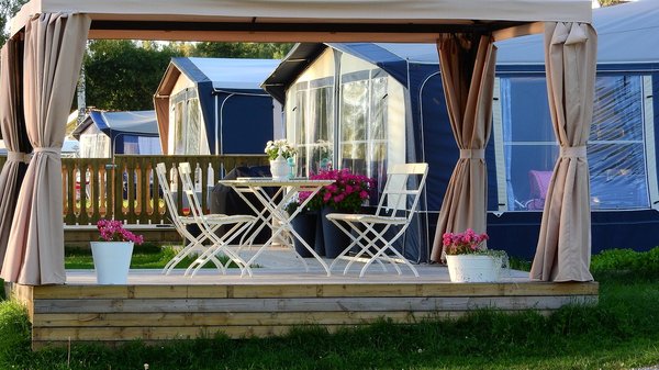 Bâche pour pergola sur mesure : sublimez votre espace extérieur